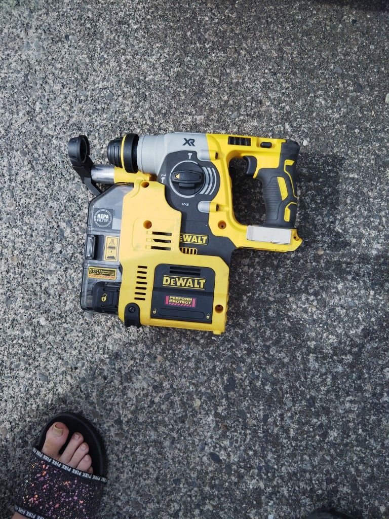 DeWalt XR Rotary Hammer