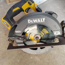 Dewalt 60V Circular Saw