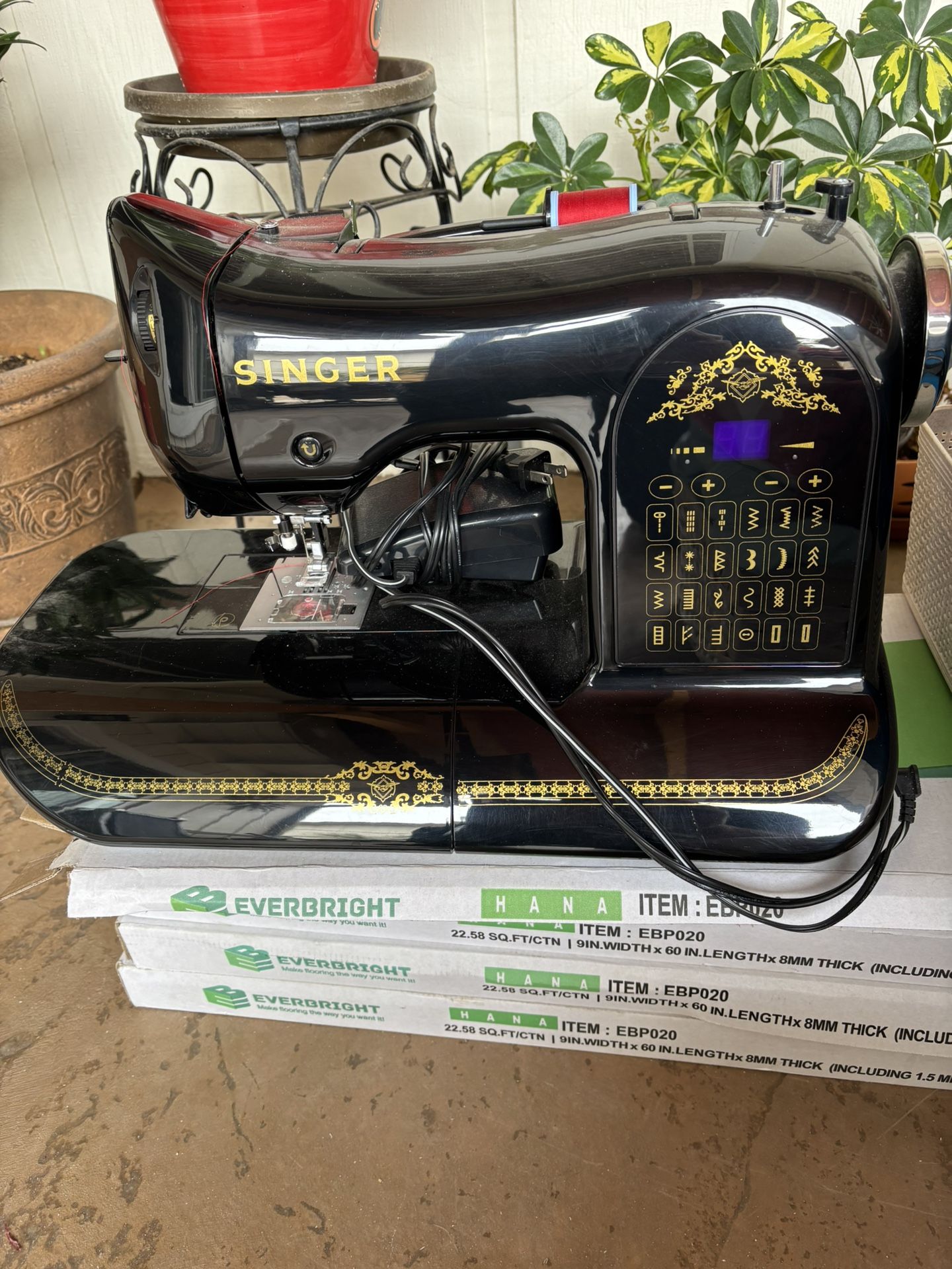 Singer Sewing Machine