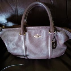 A Medium Size Pebbled Coach Satchel Dark Burgundy