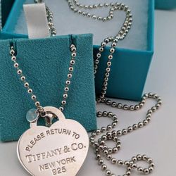 TIFFANY & CO JUMBO SIZE HEART