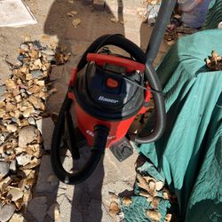 🛠️ Bauer Wet/Dry Shop Vacuum - Great for Garage/Car - $40 (Albuquerque)