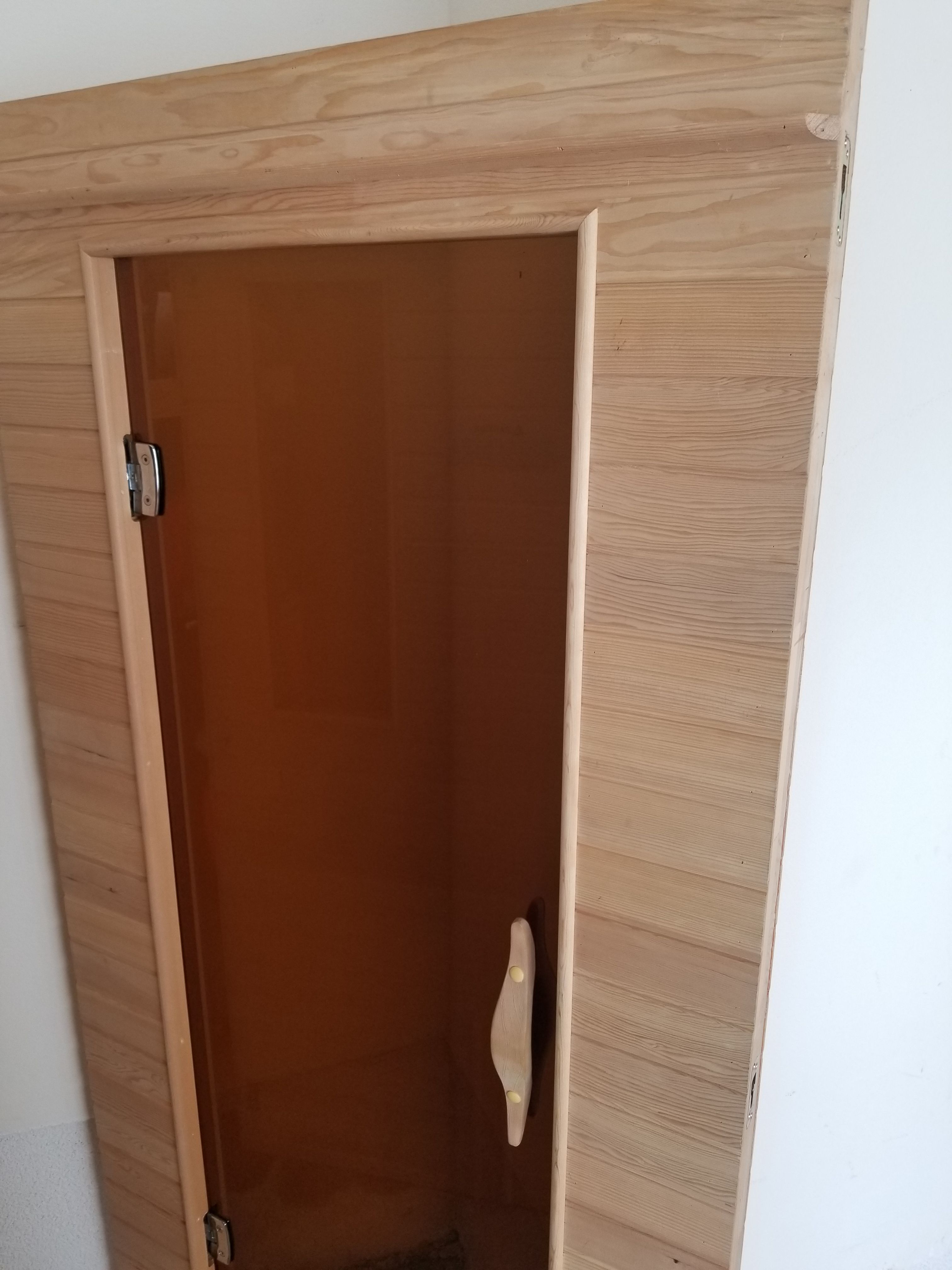 Keys backyard 1-2 person sauna BS-9101 $200
