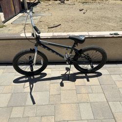 Mongoose, Rebel Bmx Bike 20”