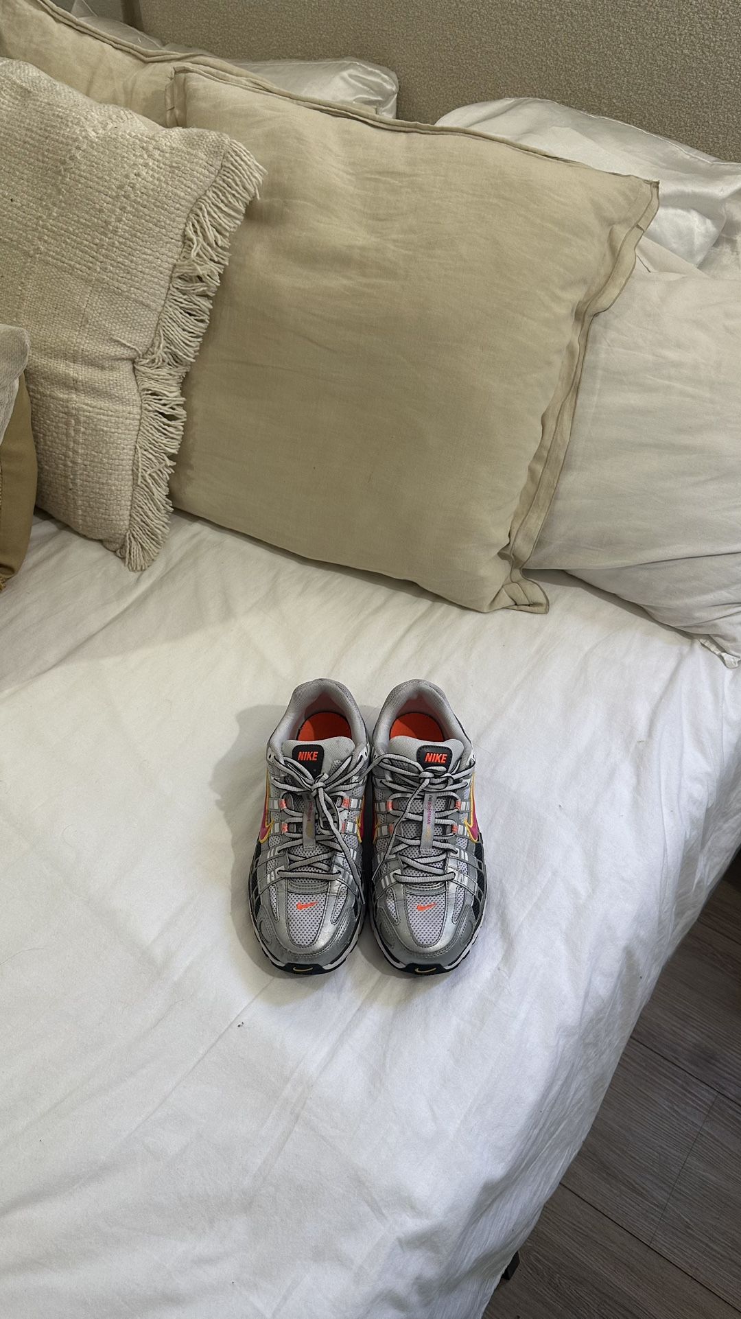 Nike Women Nike P-6000