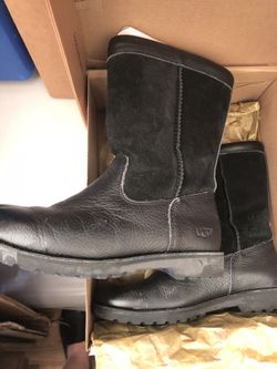 UGG kids boots size 3