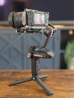 Zhiyun Weebill S 3-Axis Gimbal Stabilizer for Mirrorless and DSLR Cameras + Extra Batteries