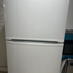 Brand New Top And Bottom Fridge 