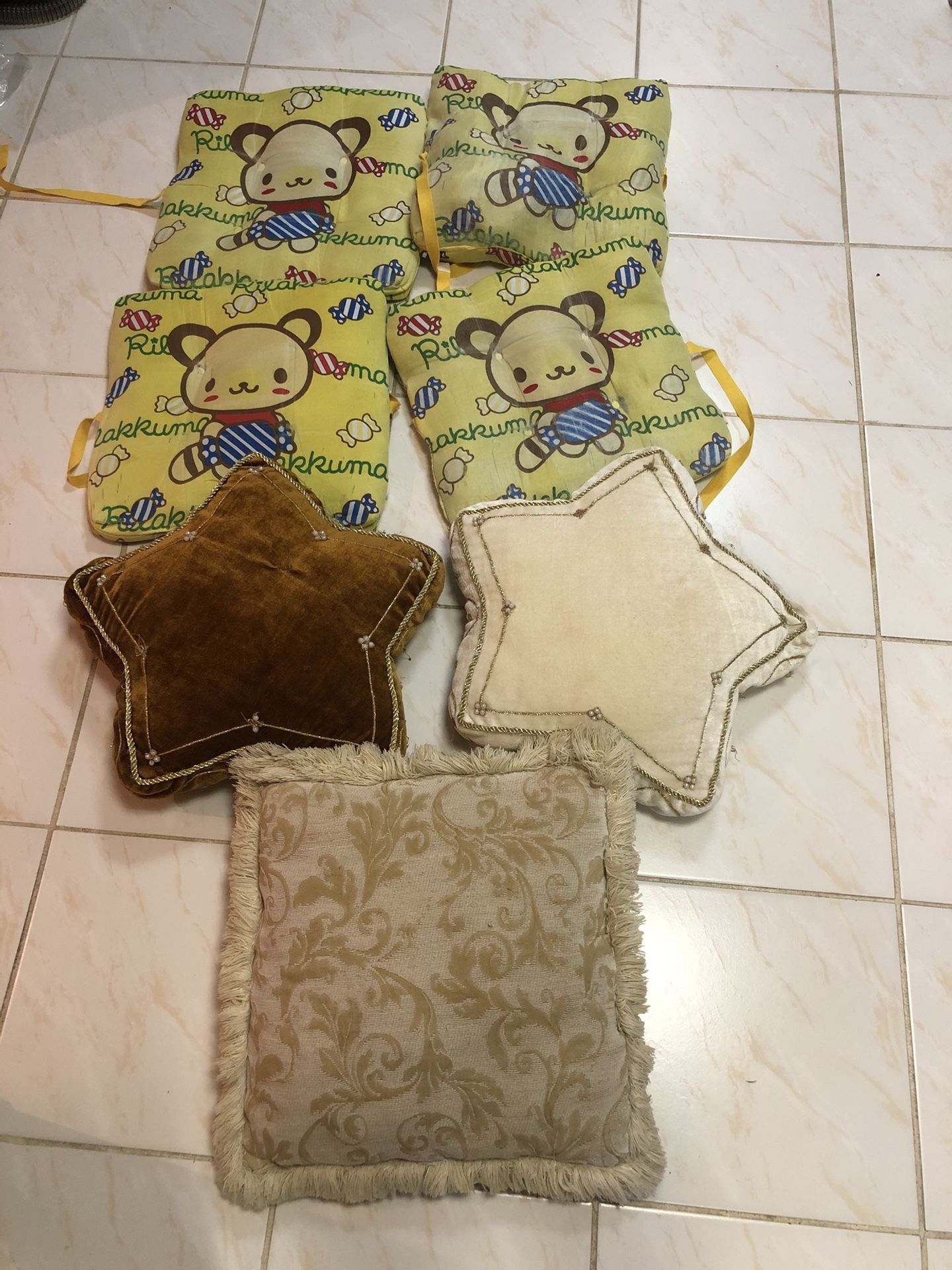 Seat Covers And Pillows