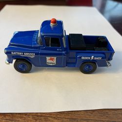 Mattel 2003 Toy 1955 Chevrolet 3100 Mobilgas Service Truck