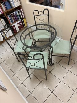 Cute iron furniture