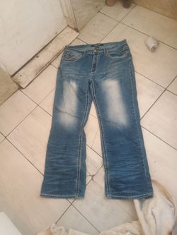 Some pretty good jeans lk