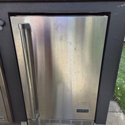 Outdoor Stainlees Steel Refrigerator. Brand: COYOTE 