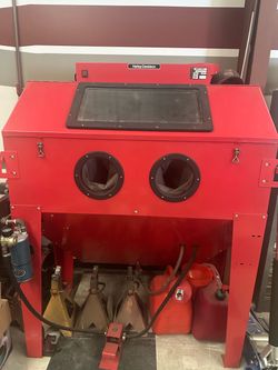 Atlas SBC420 sandblast cabinet with vacuum