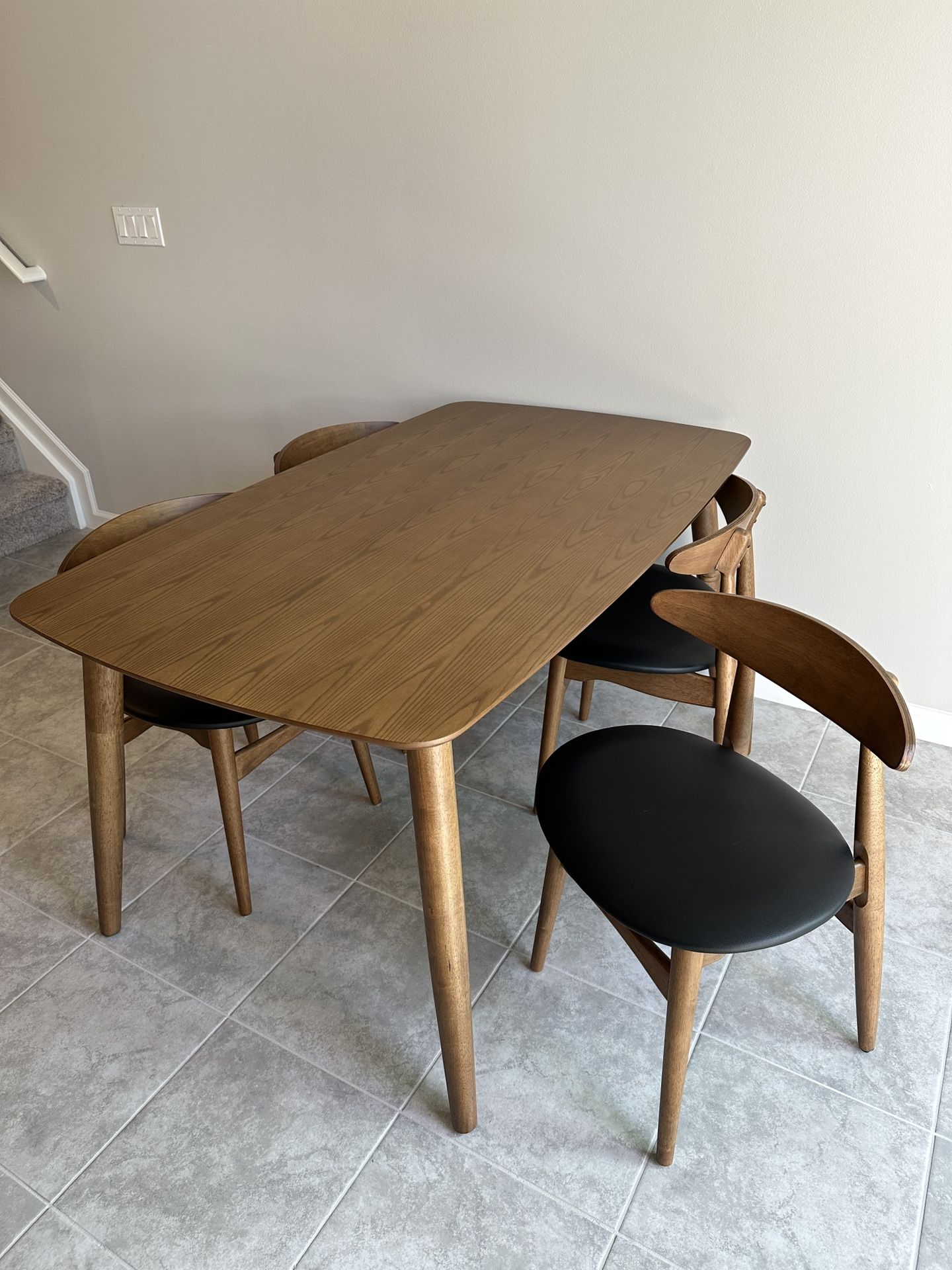 Dinning Table Set