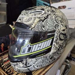 Icon Airmada Chantilly Helmet Skull Mint Large 