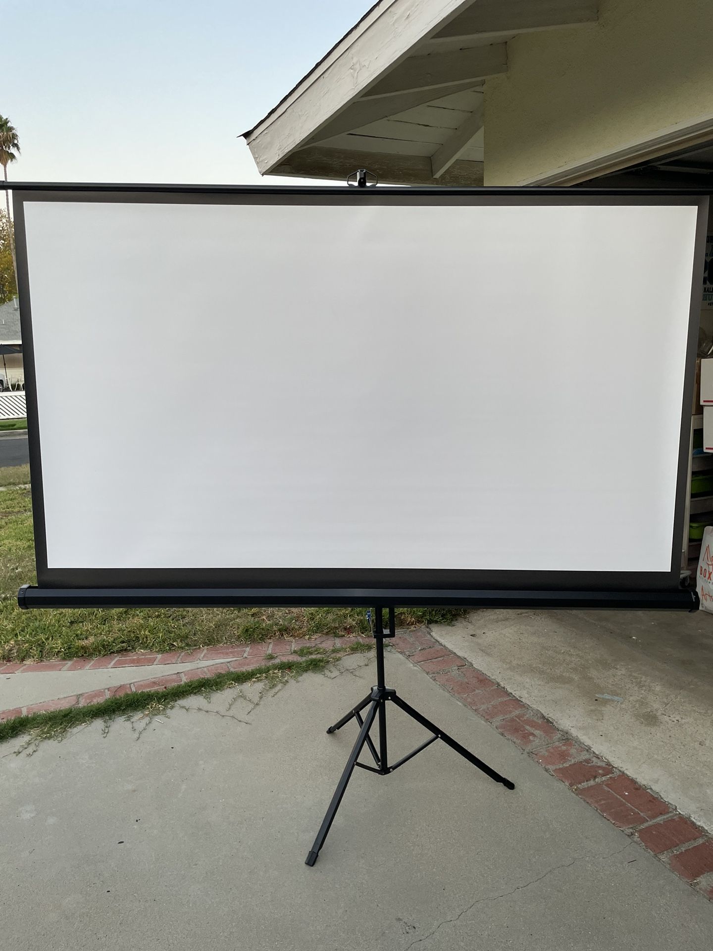 Wide Home Screen
