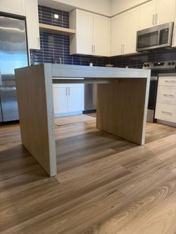 Living Spaces Counter Height Table