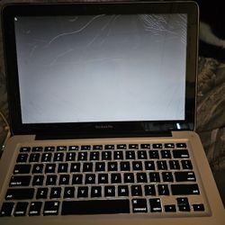 Apple Laptop 