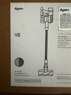 Dyson V8 Vacuum