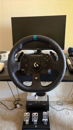 Xbox steering wheel Logitech g923 white pedals