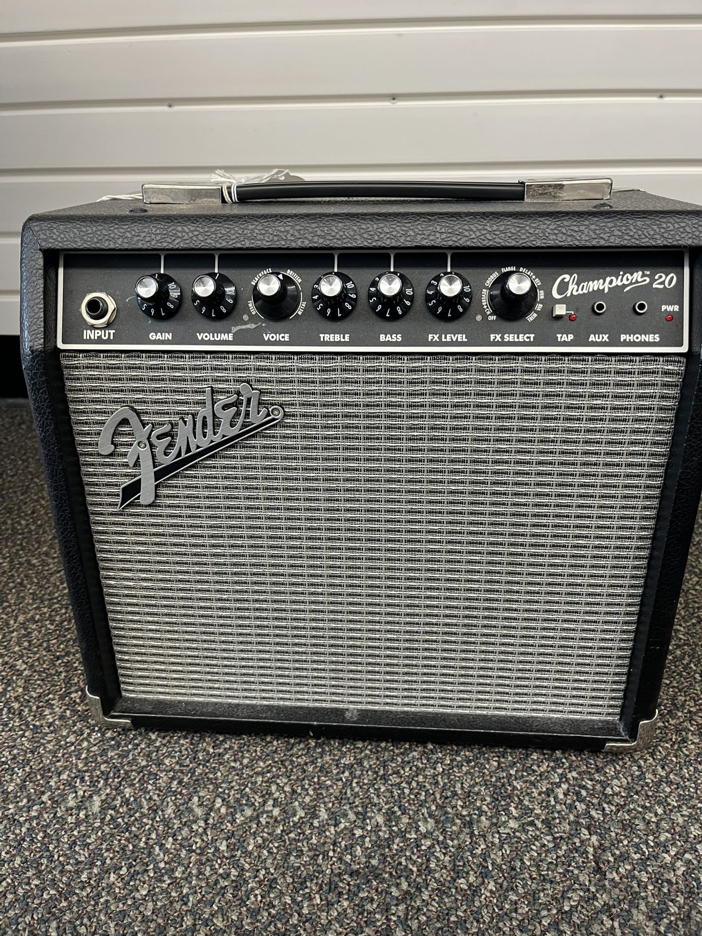 Amplifier Fender Champion 20