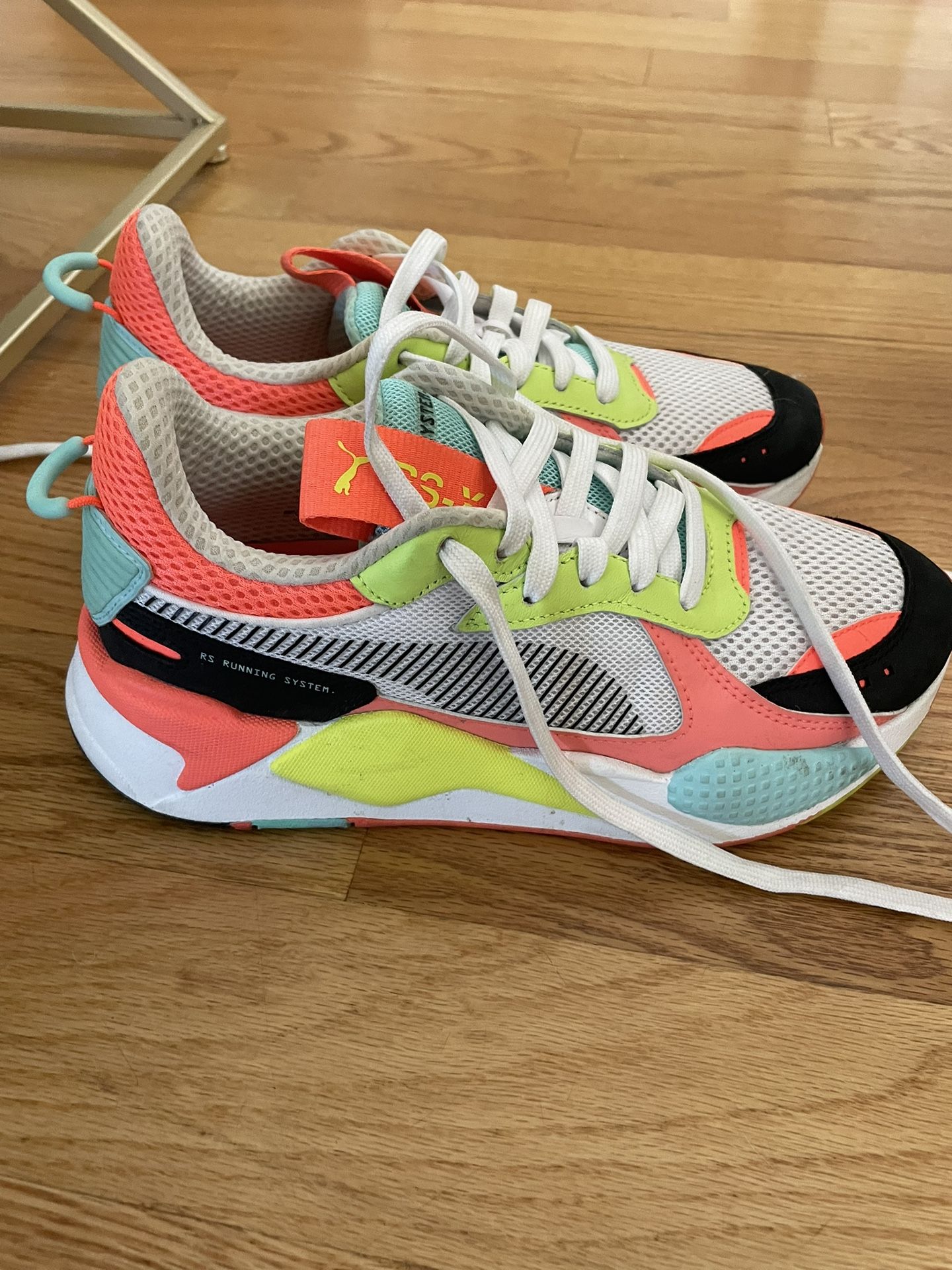 Women’s Puma RS-X Size 8