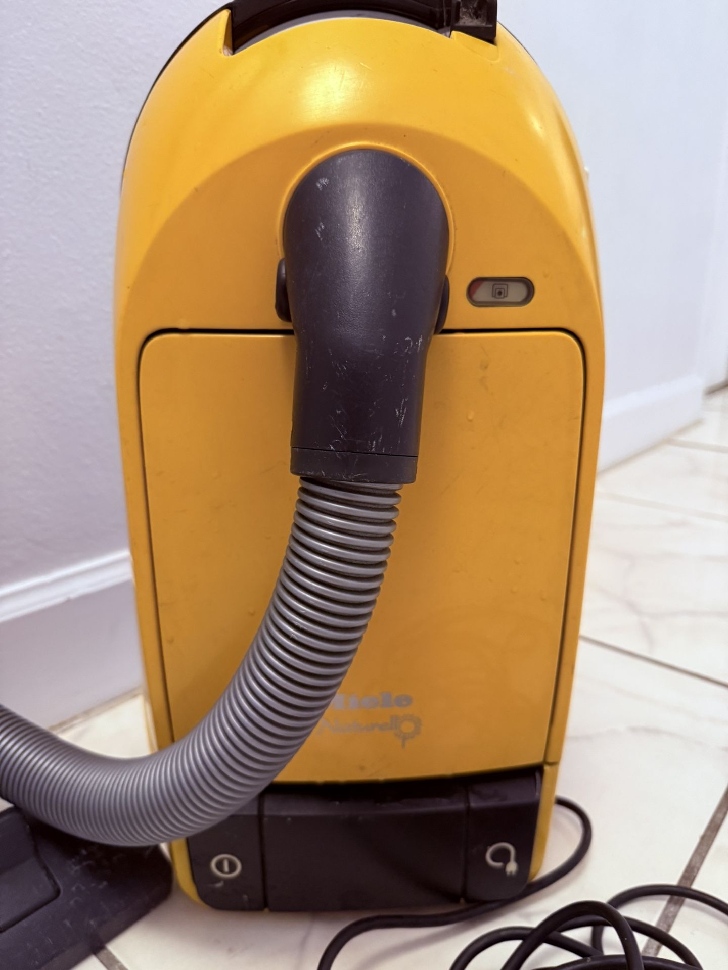 Miele Canister Vacuum Cleaner – Powerful, German Made
