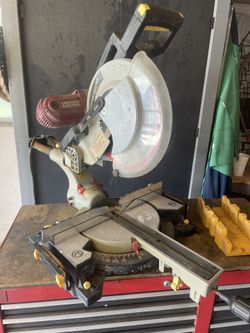 Compound Mitre Saw & Folding Material Stand