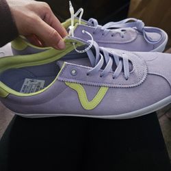 Vans Men Size 11.5 New 