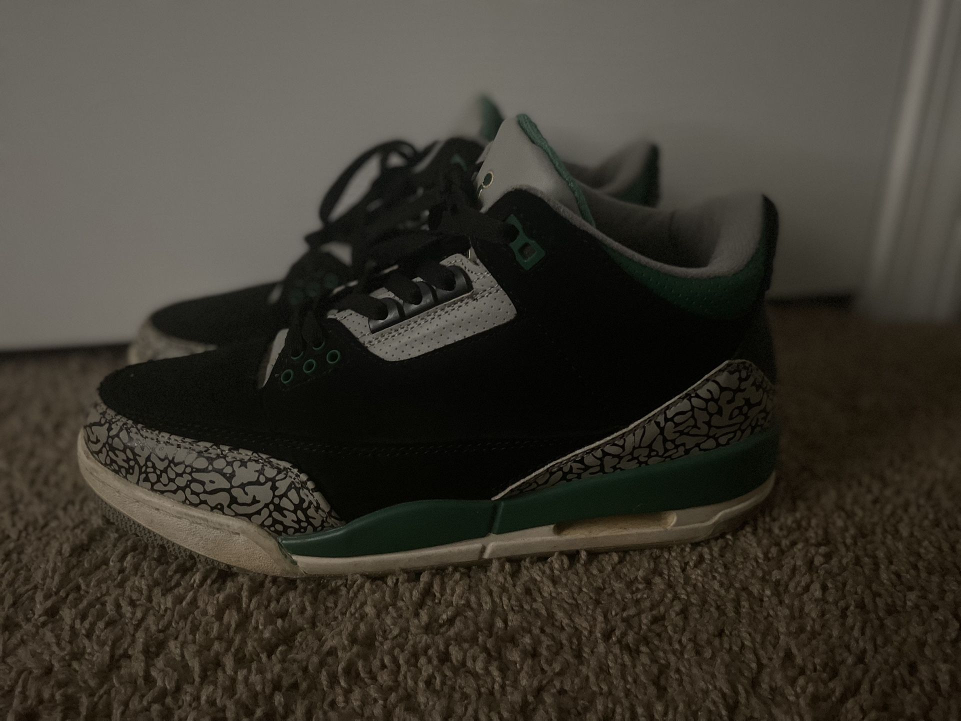 Jordan 3 Retro "Pine Green"