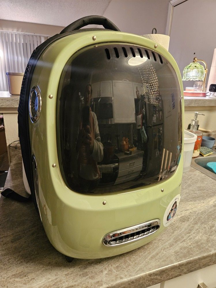 Pet Bubble Backpack With Fan And Light 