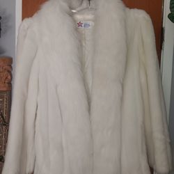 Vintage 70's/80's White Faux Fur Woman's Coat