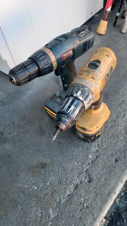 2 potable Drills no Charger