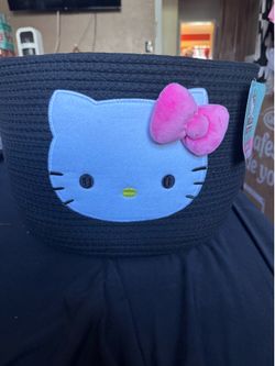 Hello kitty bin