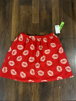 Lip Skirt Size S