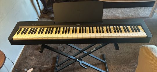 Yamaha p 145 bt keyboard with stand