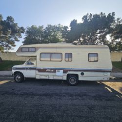 Tioga Arrow Motorhome