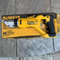 Dewalt 20v  18ga Shear