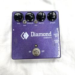Diamond Vibrato Analog Vibrato /chorus V1 Guitar Pedal