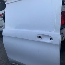 Door For Mercedez Metris