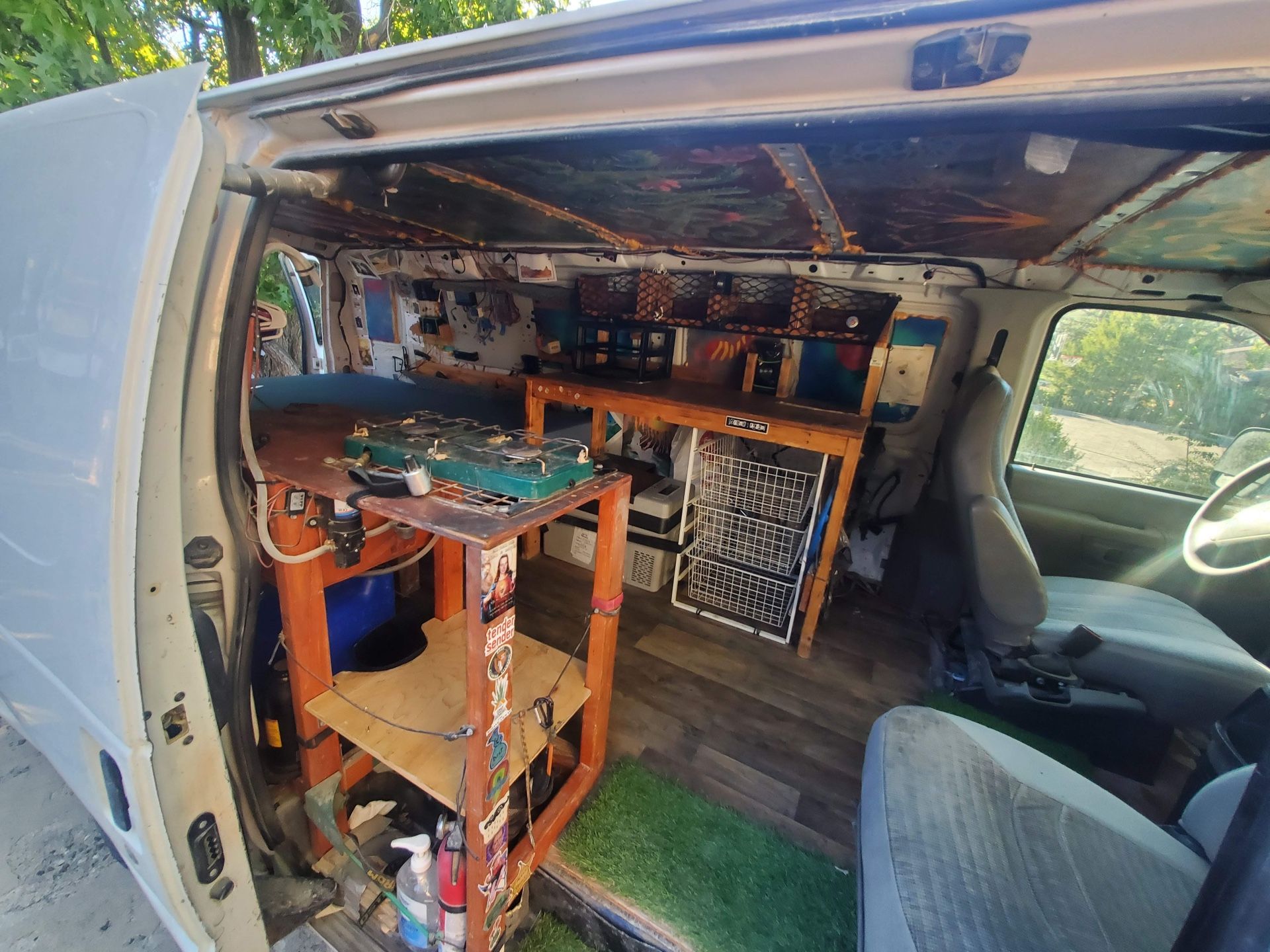 2003 Ford E-350
