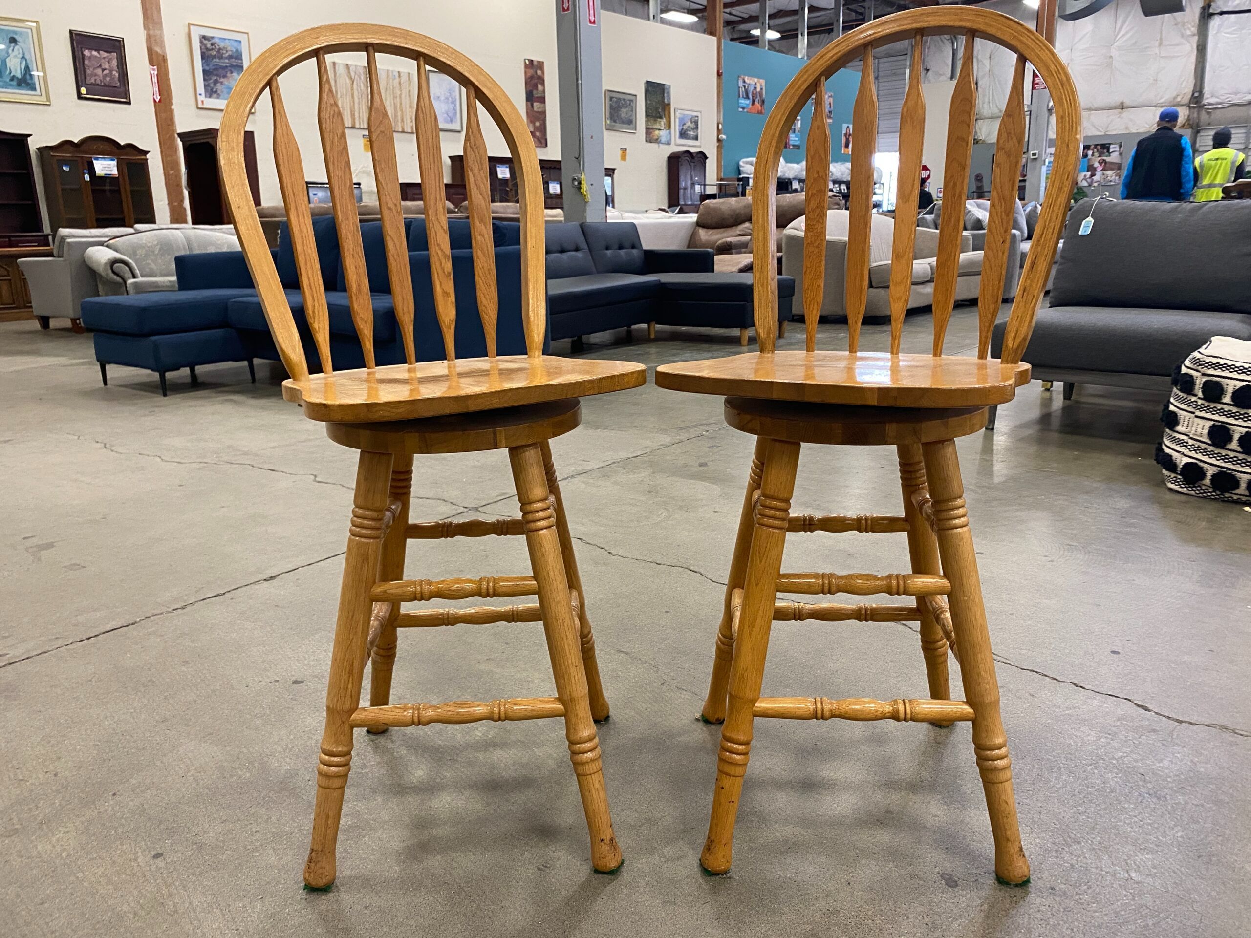 Wooden Swiveling High Back Barstool (Set of 2)