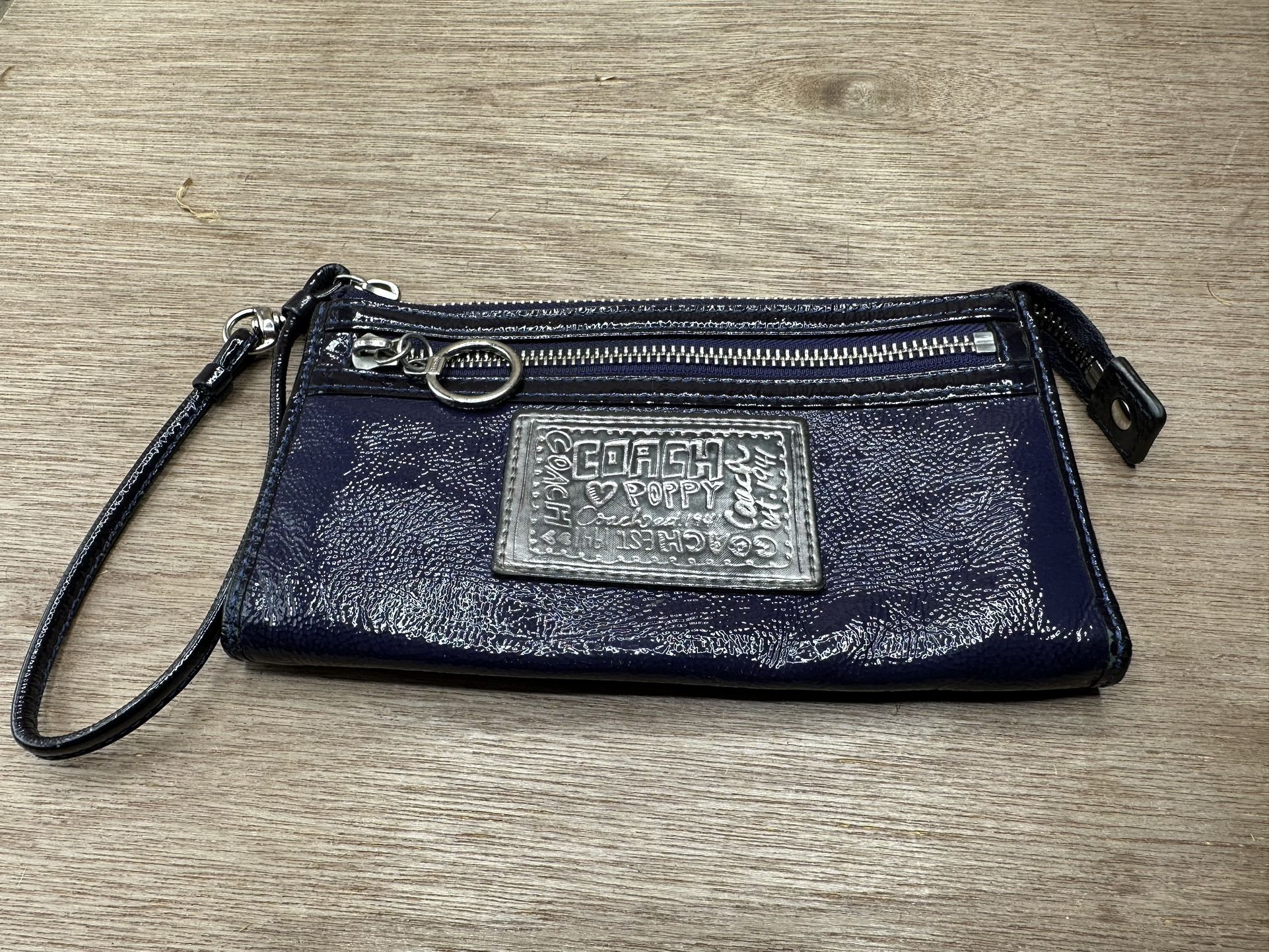Coach Poppy Women's Deep Blueish Purple Patent Leather Zip Up Wallet/Wristlet