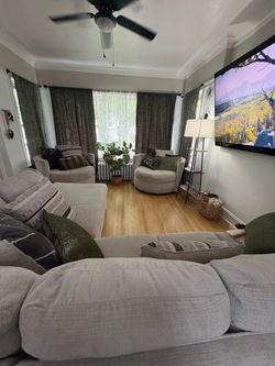 Comfortables furniture