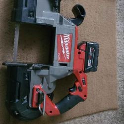 Cordless Deep Cit Band Saw 