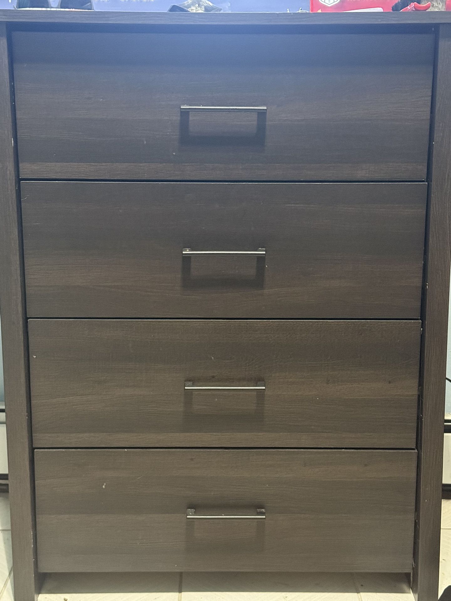4 Draw Dresser 