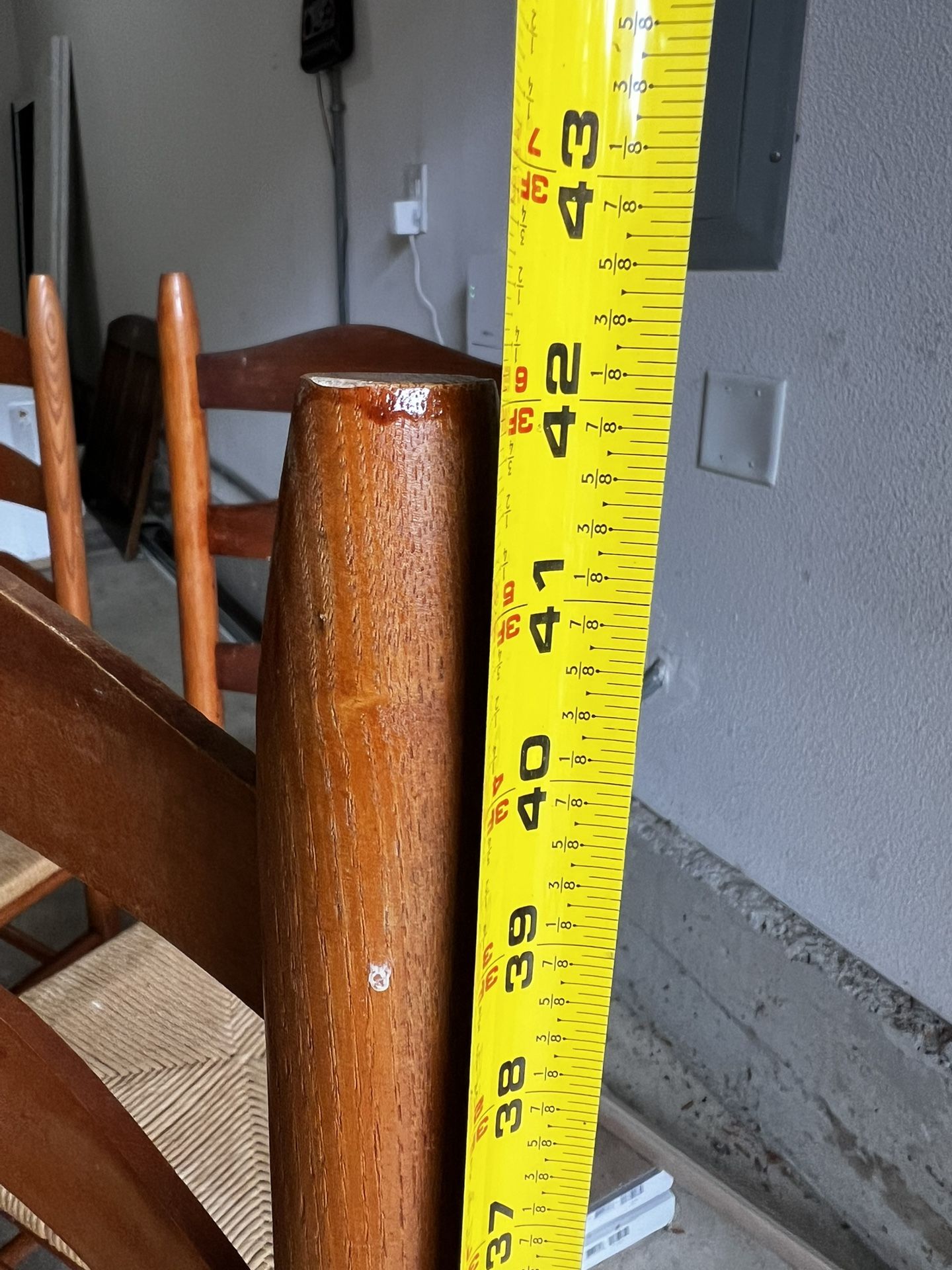 4 Dining Chairs - Solid Wood $5 For All 4 Chairs 