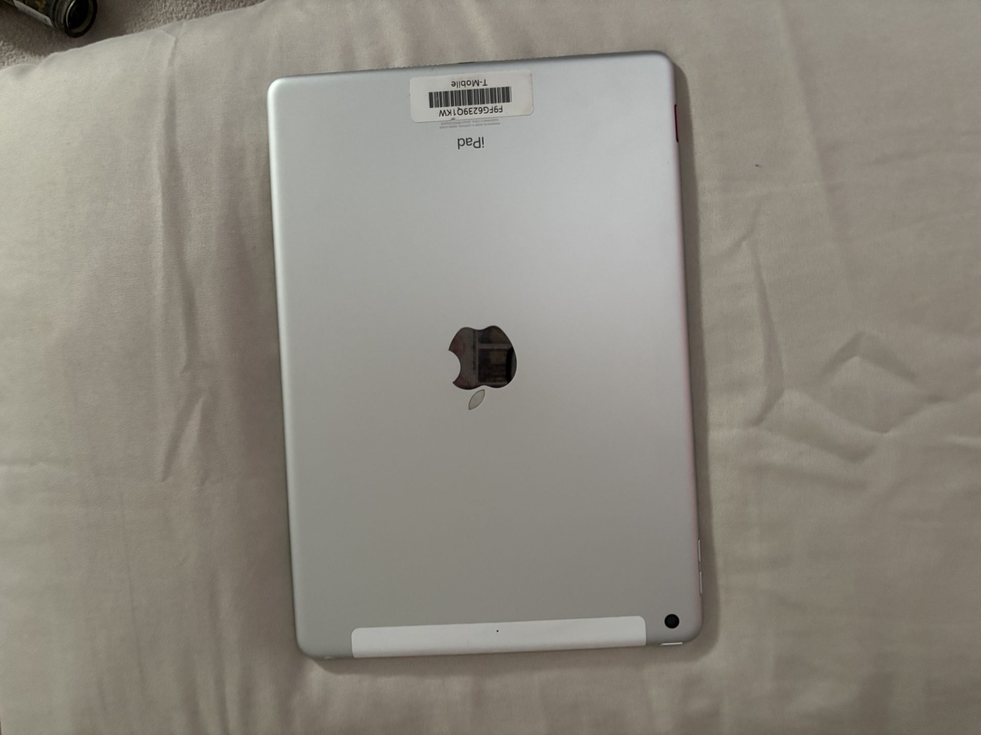 Apple tablet