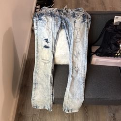 Men’s Rock Revival Jeans